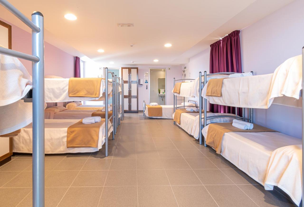 Albergue "El Rio" เซญา ภายนอก รูปภาพ